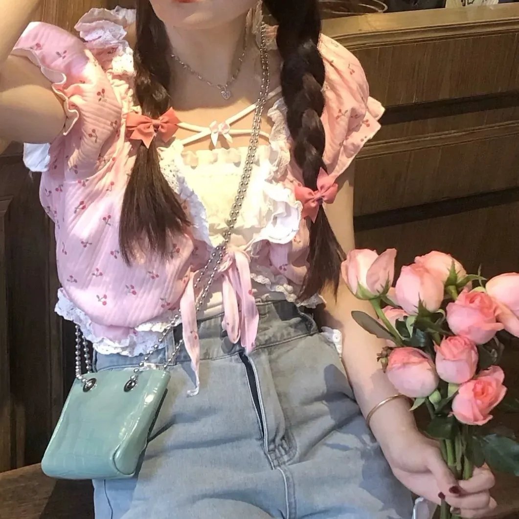 两女之间难为夫